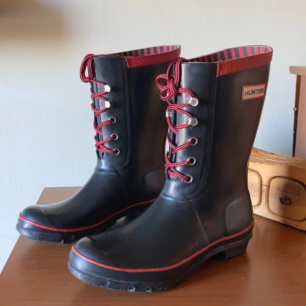SOLD Hunter Festival Black and Red Laceup Rain Boots - Picture 1 of 6
